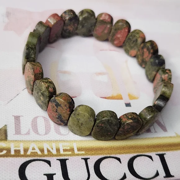 Unikite Crystal Stone Bracelet And Necklace Set - Picture 7 of 9